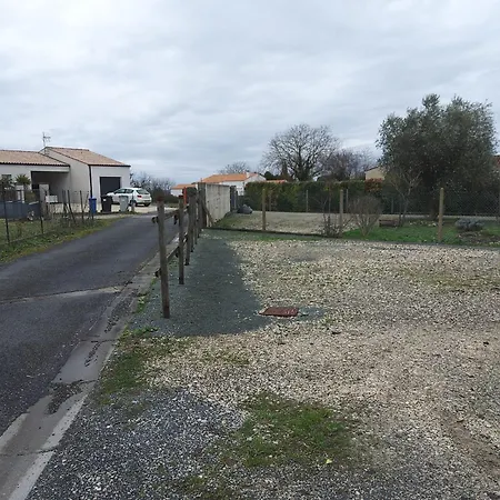 Rum i privatbostad Caby Preguillac